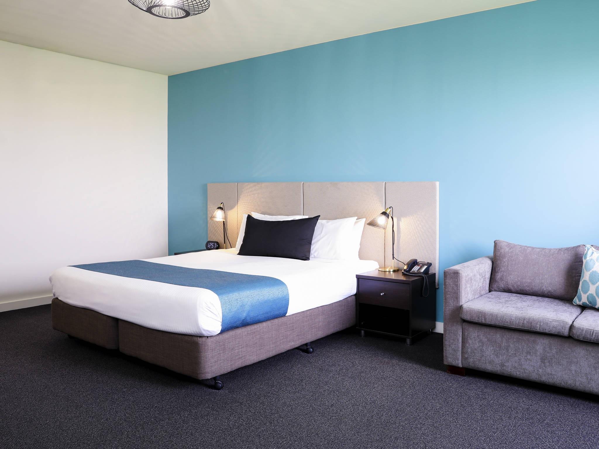 Mantra Melbourne Melton Hotel Eksteriør billede