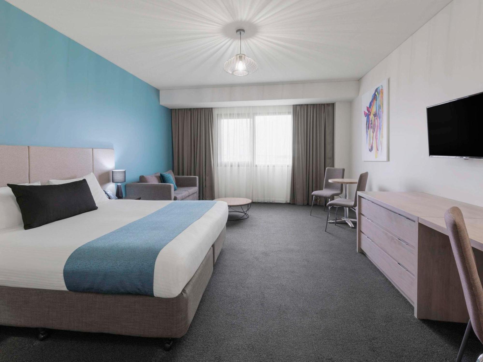 Mantra Melbourne Melton Hotel Eksteriør billede